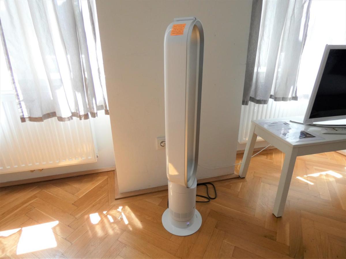 Msq Belvedere Apartment Виена Екстериор снимка
