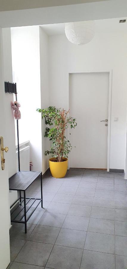 Msq Belvedere Apartment Виена Екстериор снимка