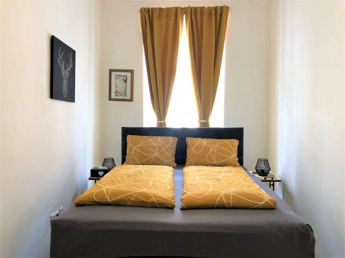 Msq Belvedere Apartment Виена Екстериор снимка